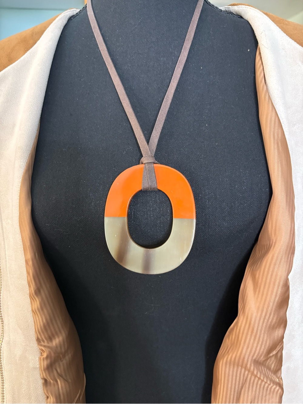 Hermes lacquered buffalo horn necklace